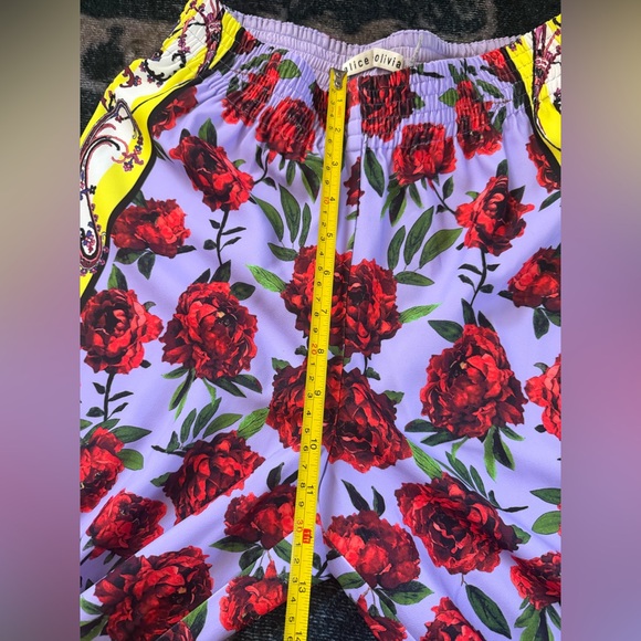 Alice + Olivia Red and Blue Floral Wide-Leg Pants - Picture 3 of 7